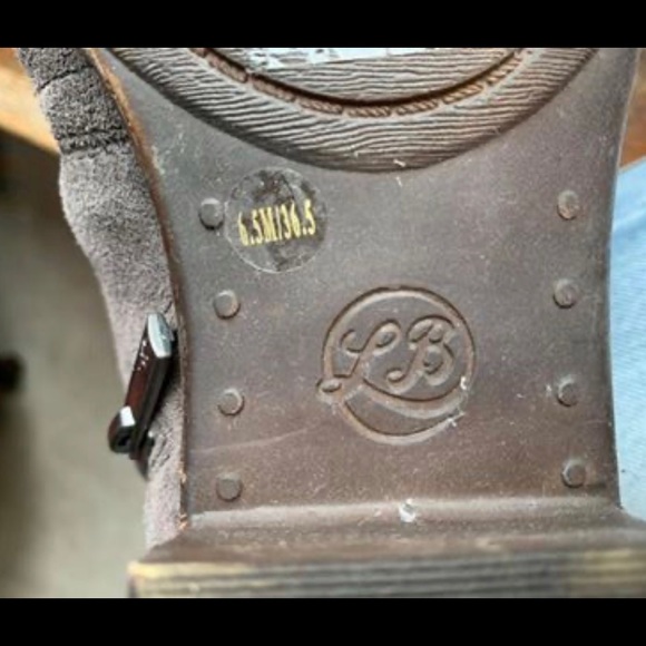 Lucky Brand Suede Booties - Picture 4 of 4